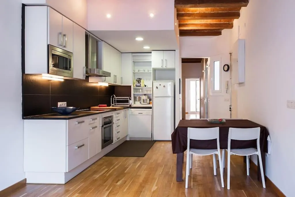 アパート Moderno Y Autentico En El Corazon De Poble Sec バルセロナ