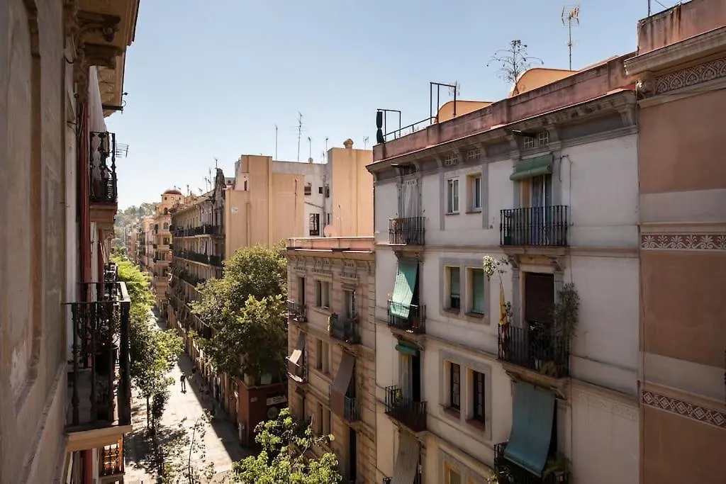 Moderno Y Autentico En El Corazon De Poble Sec バルセロナ